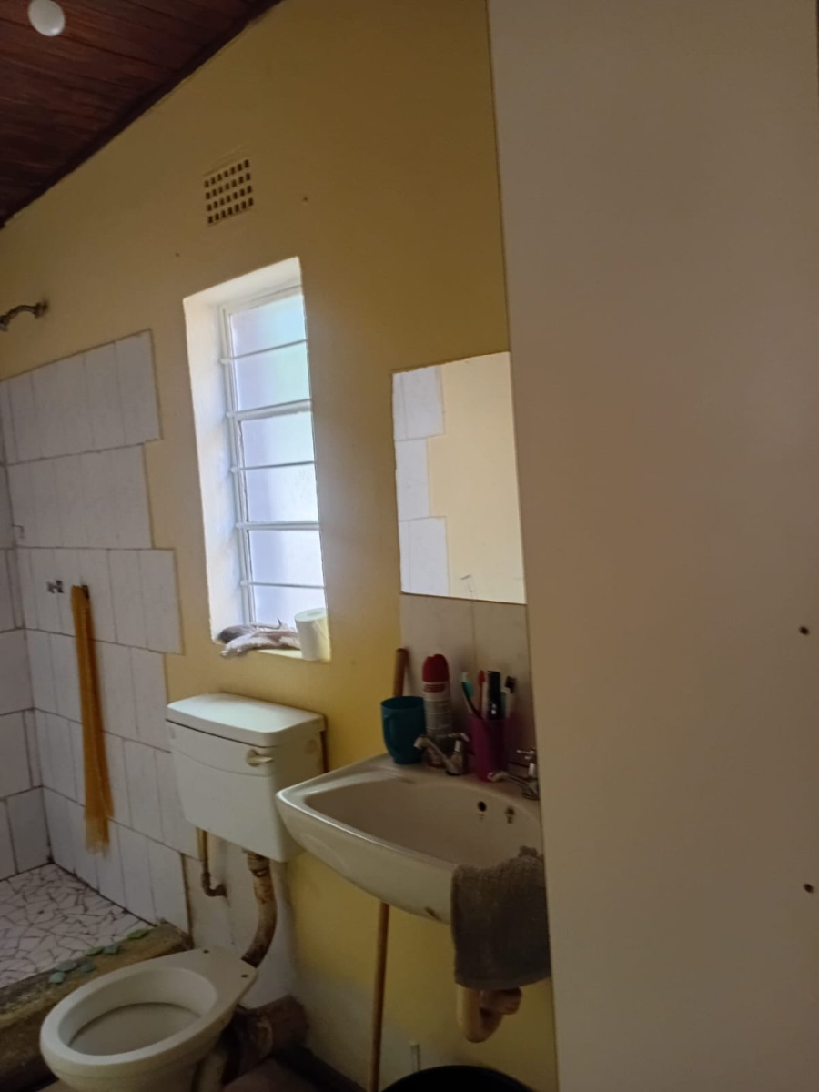 5 Bedroom Property for Sale in Ficksburg Free State